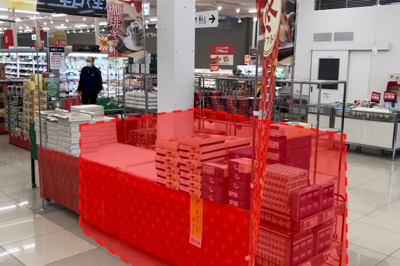 【西友　佐久野沢店】店内入口付近　プロモーション用途や物販、食物販のポップアップストアに最適なスーパー店内催事イベントスペース