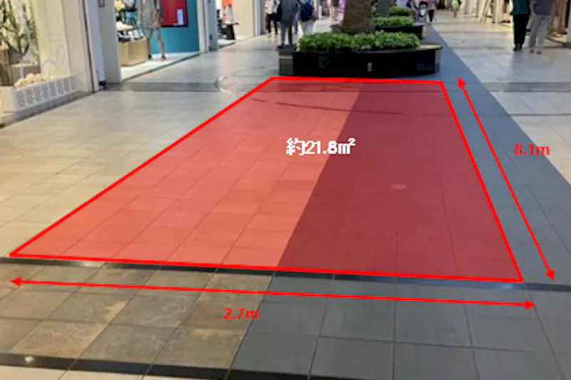 【ららぽーとTOKYO-BAY】南館1F　南Cエスカレーター下