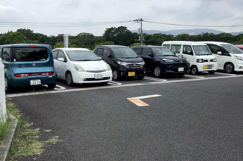 【ダイナム神奈川秦野店｜割引キャンペーン実施中】キッチンカーでの出店に最適なアミューズメント施設のイベントスペース