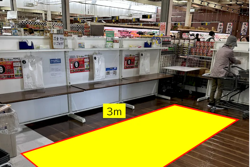 【スーパーセンタートライアル飯塚店】食物販やPR活動に最適な店内「サービスカウンター横 スペース」