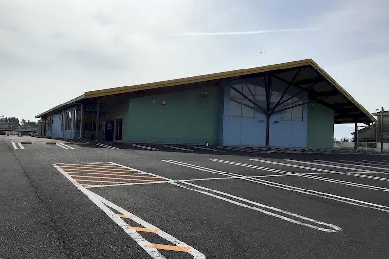 【ダイナム鹿児島笠之原店ゆったり館｜割引キャンペーン実施中】キッチンカー出店やプロモーションイベントに最適なアミューズメント施設のイベントスペース