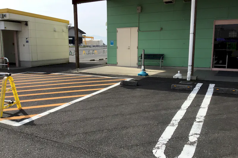 【ダイナム鹿児島笠之原店ゆったり館｜割引キャンペーン実施中】キッチンカー出店やプロモーションイベントに最適なアミューズメント施設のイベントスペース