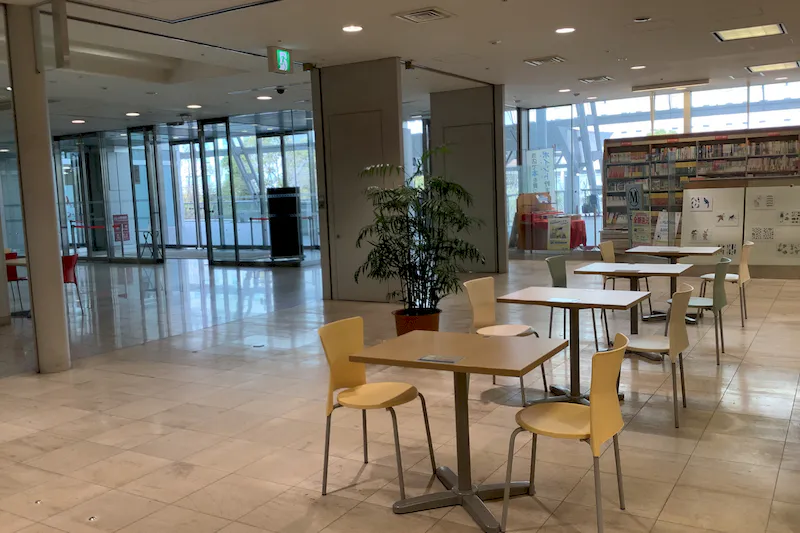 【東京ビッグサイト駅 直結／TFTビル(区画③)】オフィスワーカー向けのプロモーションイベントや物産展等に最適なイベントスペース(2F出入口付近)