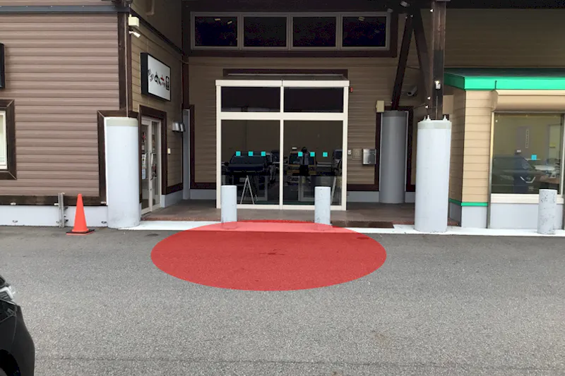 【ダイナム武生店｜割引キャンペーン実施中】キッチンカーやプロモーションイベントの開催に最適なアミューズメント施設のイベントスペース