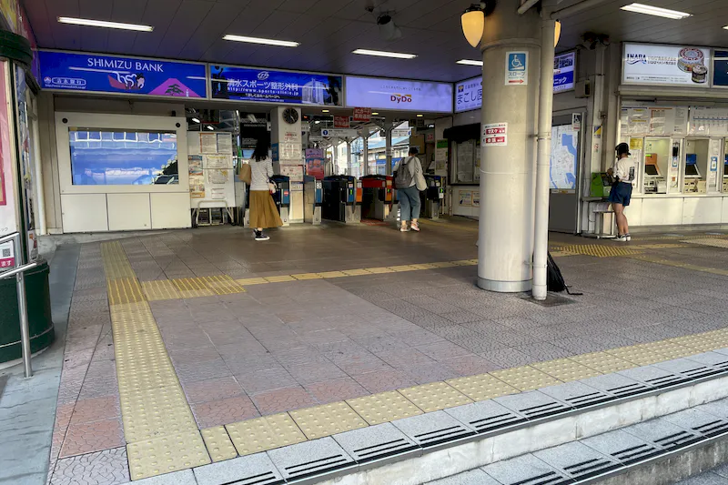 【新清水駅/東口①】ポップアップストアや食物販に最適な駅改札前スペース