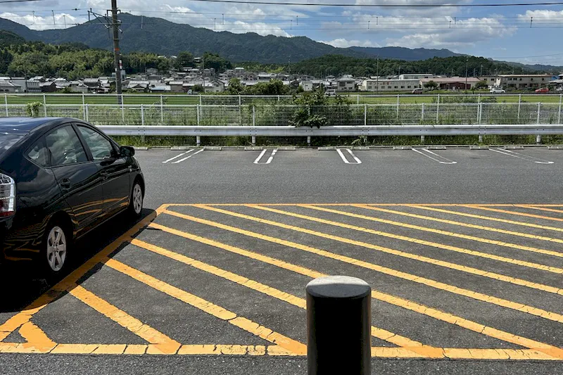 【ダイナム滋賀湖南店｜割引キャンペーン実施中】キッチンカーやプロモーションでの出店に最適なアミューズメント施設のイベントスペース