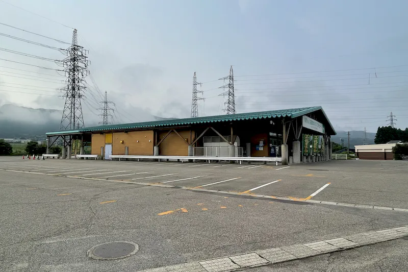 【ダイナム鹿島町店ゆったり館（石川県）｜割引キャンペーン実施中】キッチンカーやプロモーションイベントの開催に最適なアミューズメント施設のイベントスペース