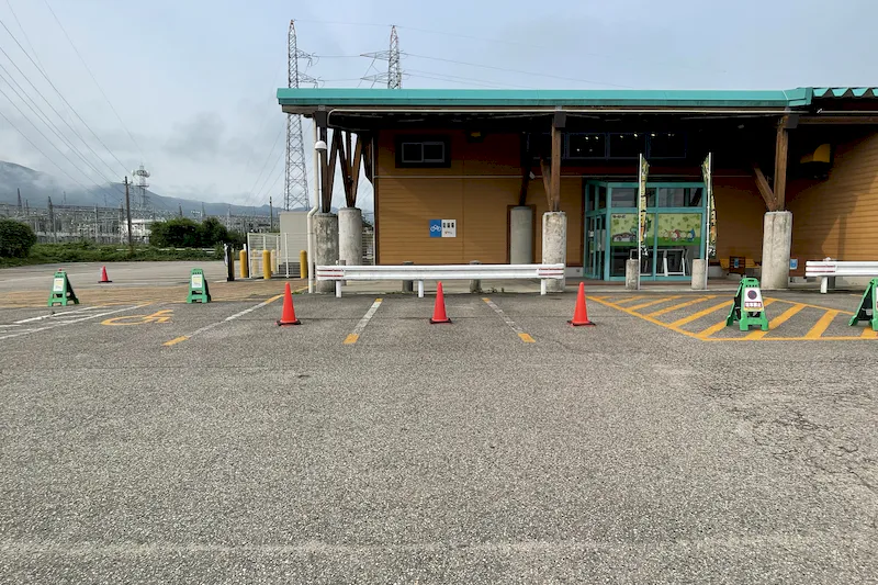 【ダイナム鹿島町店ゆったり館（石川県）｜割引キャンペーン実施中】キッチンカーやプロモーションイベントの開催に最適なアミューズメント施設のイベントスペース