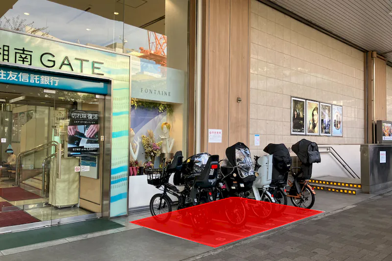【ODAKYU 湘南 GATE】ODAKYU 湘南 GATE１F　食品階段横