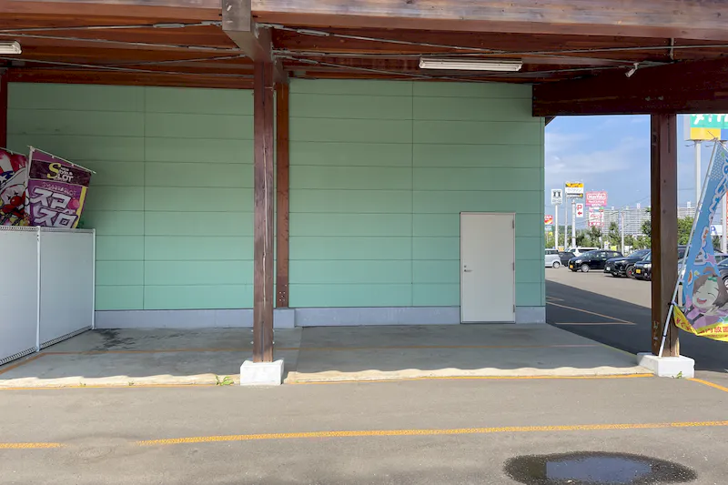 【ダイナム北海道北広島店ゆったり館｜割引キャンペーン実施中】キッチンカーやプロモーションに最適なアミューズメント施設のイベントスペース（駐車場）