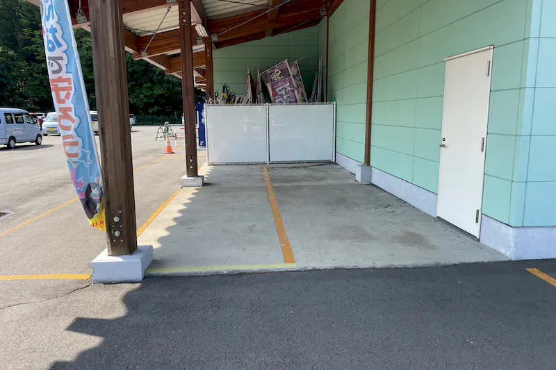【ダイナム北海道北広島店ゆったり館｜割引キャンペーン実施中】キッチンカーやプロモーションに最適なアミューズメント施設のイベントスペース（駐車場）