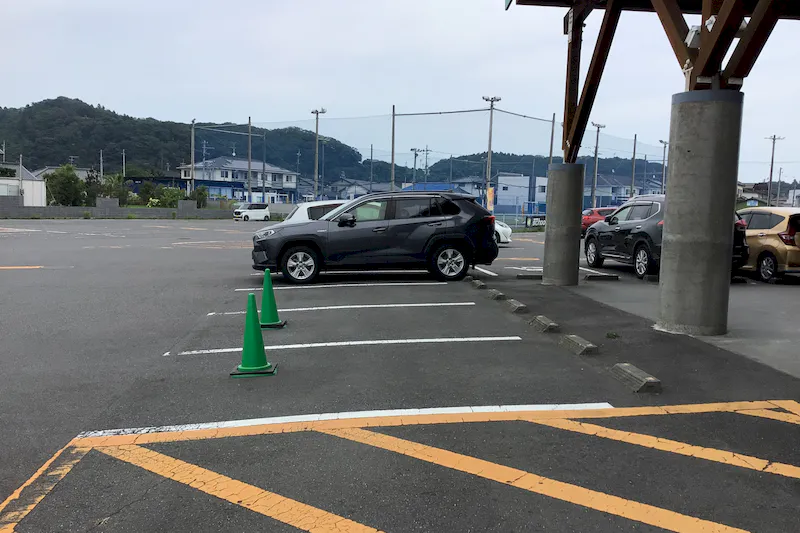 【ダイナム小名浜｜割引キャンペーン実施中】キッチンカーやプロモーションに最適なアミューズメント施設のイベントスペース(店舗出入口前）