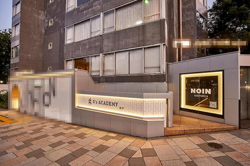 【原宿駅1分】アパレルの展示会や招待制販売会、ショールーム等に最適な駅近の多機能イベントスペース