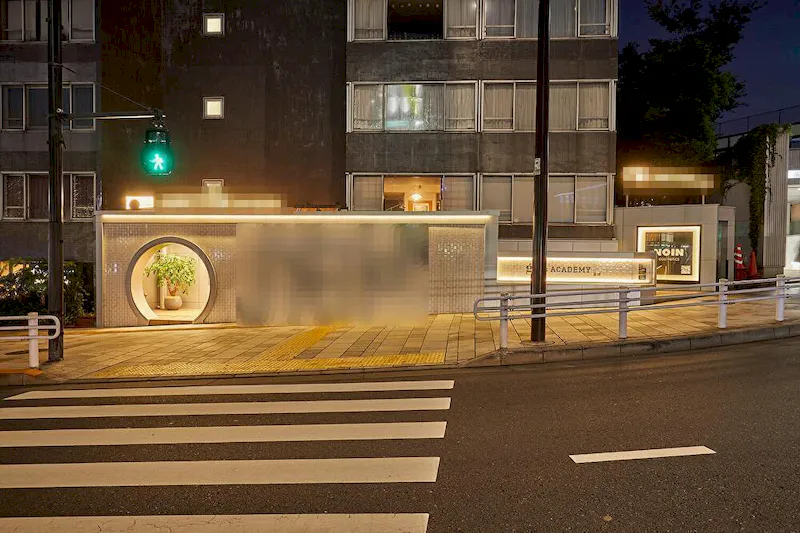 【原宿駅1分】アパレルの展示会や招待制販売会、ショールーム等に最適な駅近の多機能イベントスペース