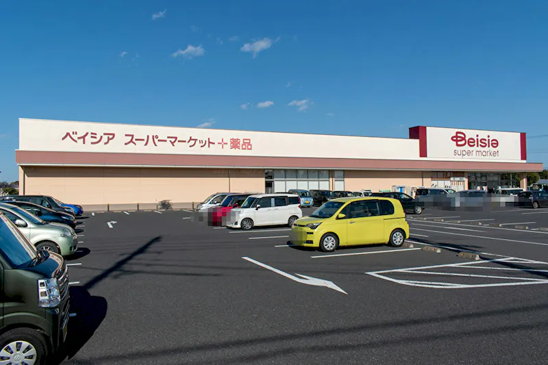 【ベイシア スーパーマーケット 石岡東光台店】キッチンカーや各種プロモーションに最適な屋外駐車場イベントスペース