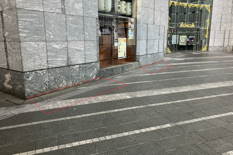 【カレッタ汐留｜汐留駅1分】月間約52万人が訪れる複合施設入口手前の屋外イベントスペース⑤