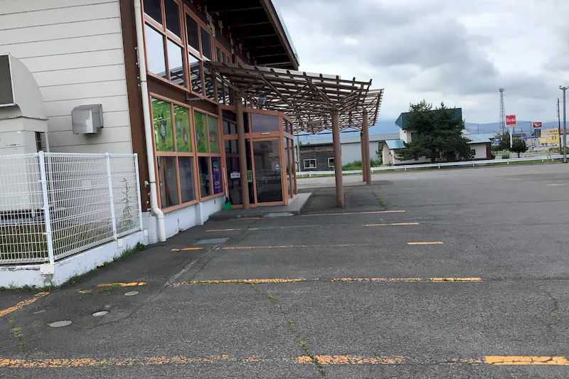 【ダイナム深川店ゆったり館｜割引キャンペーン実施中】キッチンカーやプロモーションに最適なアミューズメント施設のイベントスペース