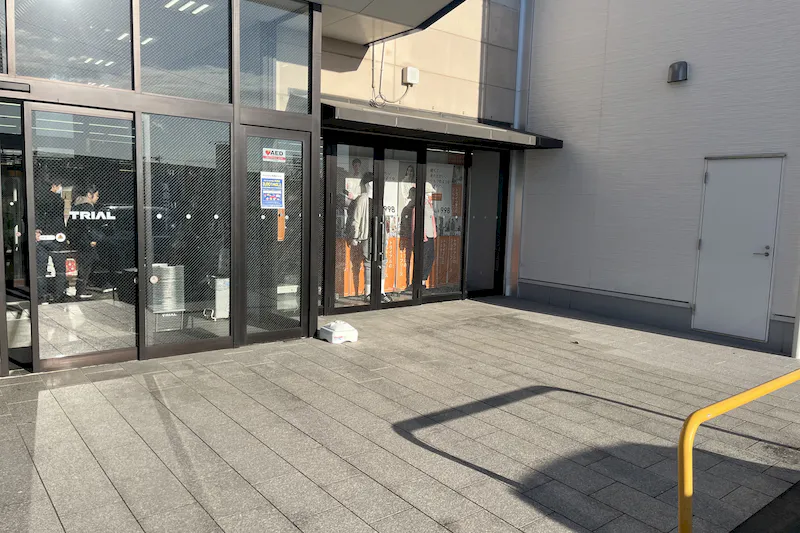 【スーパーセンタートライアル塩釜店】屋外キッチンカー／テント／販促プロモ ※電源なし