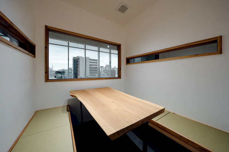 【外苑前駅5分】展示会やポップアップストアに適した自然光が入る150㎡のスペース