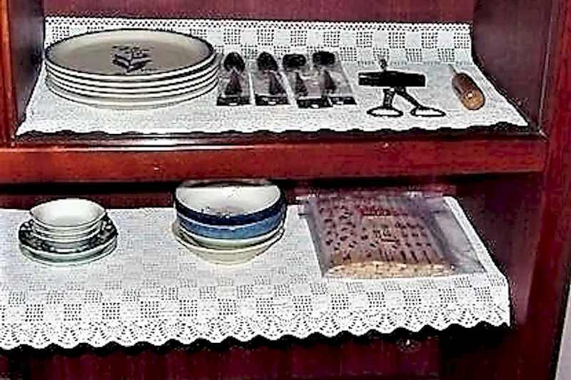 食器棚の食器