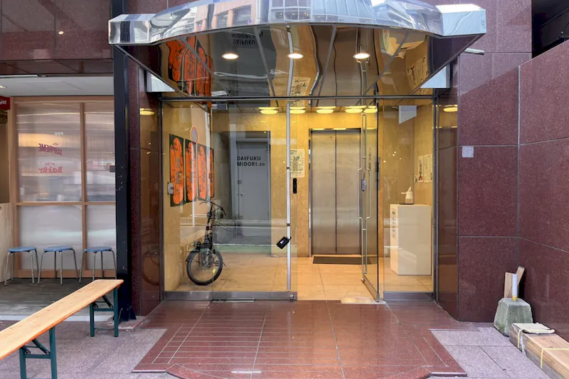 【赤坂駅1分】展示・ワークショップ・ポップアップストア・撮影に最適なホワイトで統一された、シンプルな駅チカキューブ型スペース 