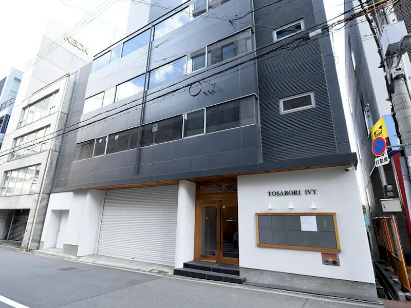 【肥後橋駅8分】展示会やポップアップストアに最適な自然光が多く入り込む白色の撮影スタジオの画像5