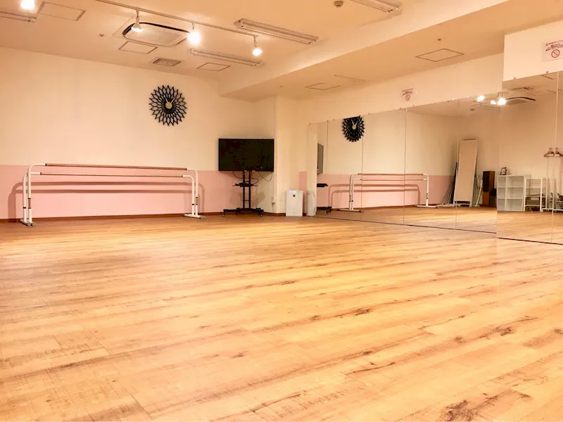 １