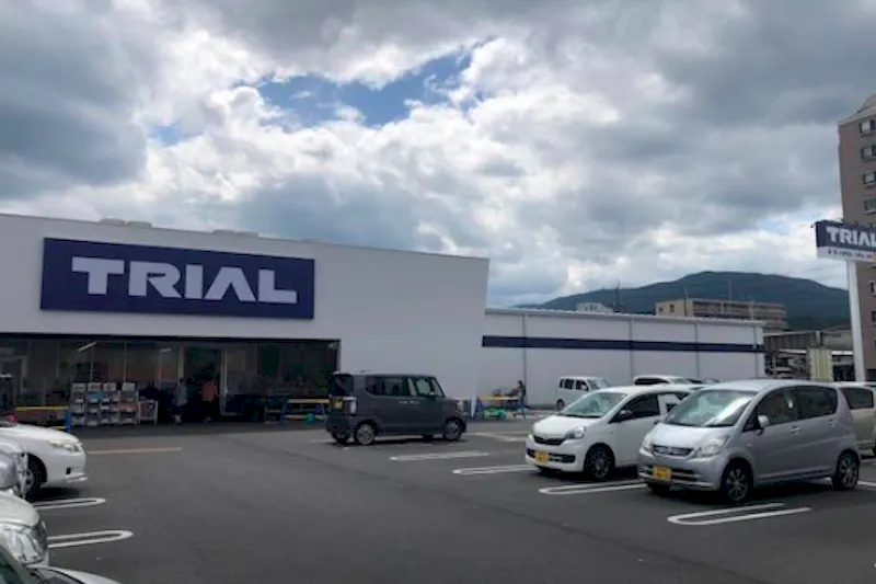 【スーパーセンタートライアル桜井粟殿店】キッチンカー（調理営業）出店限定/屋外スペース
