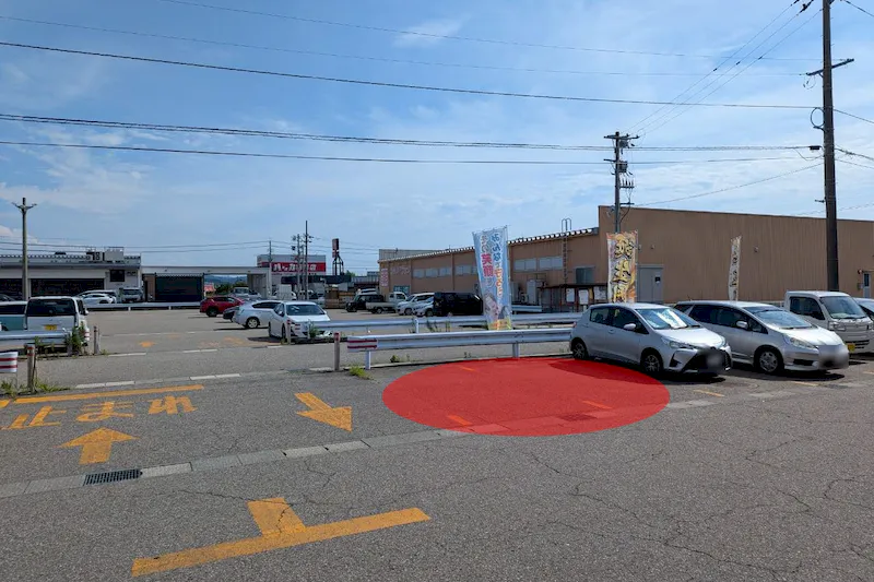 【ダイナム石川羽咋店｜割引キャンペーン実施中】キッチンカーやプロモーションイベントの開催に最適なアミューズメント施設のイベントスペース