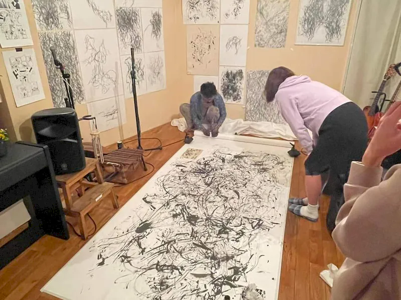【日暮里駅3分】アート系の展示会等に適した壁面展示も可能なギャラリーbar内にあるスペースの画像3
