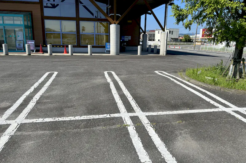 【ダイナム三木店｜割引キャンペーン実施中】キッチンカーに最適なアミューズメント施設のイベントスペース