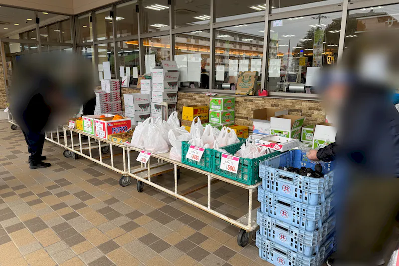 【フーディーズ神野店】軒下スペース