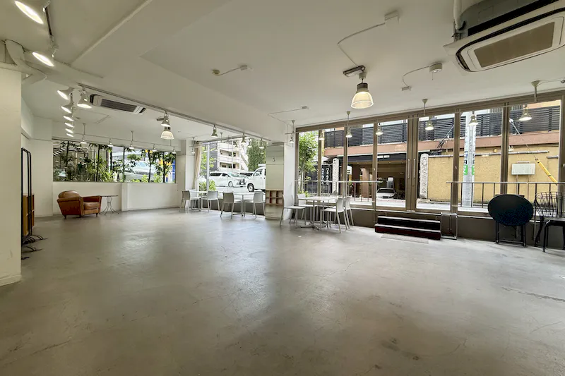 【レンタルスペースさくら 原宿1F｜原宿駅5分】路面でポップアップストアに最適なレンタルスペース（1F）