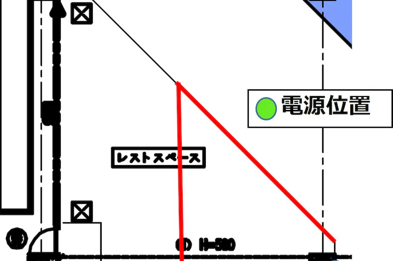【イオンタウン四日市泊／2F グリーンスペース】会員獲得イベントに最適なフードコートに最も近い2F中央に位置する通行量の多いイベントスペース