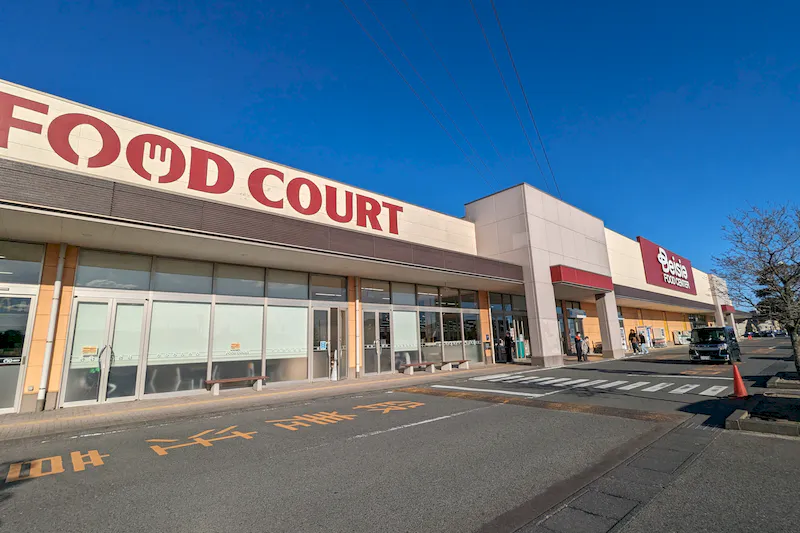 【ベイシア 高萩モール店】キッチンカーや各種プロモーションに最適な屋外駐車場イベントスペース