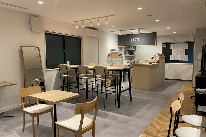 【龍ケ崎市駅徒歩5分】会議、ワークショップ、懇親会などに最適なミニキッチン付きスペース！2023年3月9日新規OPEN！