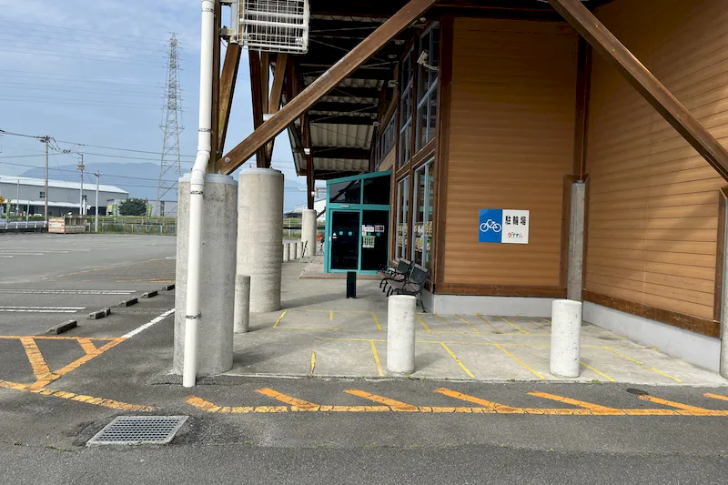 【ダイナム徳島小松島店｜割引キャンペーン実施中】キッチンカーやプロモーションに最適なアミューズメント施設のイベントスペース