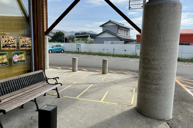 【ダイナム徳島小松島店｜割引キャンペーン実施中】キッチンカーやプロモーションに最適なアミューズメント施設のイベントスペース