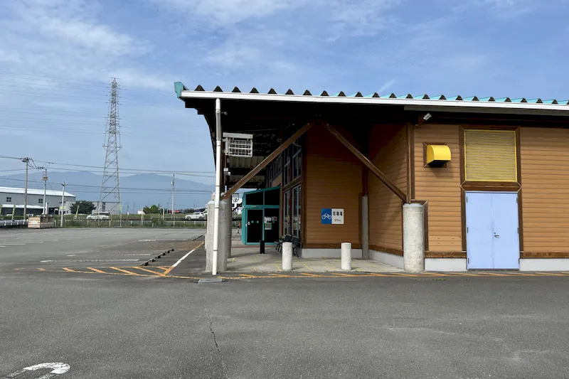 【ダイナム徳島小松島店｜割引キャンペーン実施中】キッチンカーやプロモーションに最適なアミューズメント施設のイベントスペース