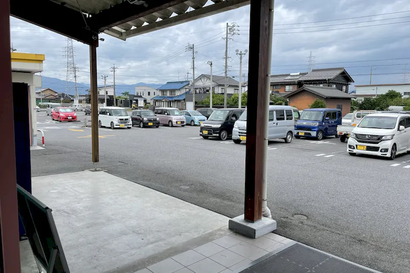 【ダイナム岐阜本巣店ゆったり館｜割引キャンペーン実施中】キッチンカー出店やプロモーションイベントに最適なアミューズメント施設のイベントスペース