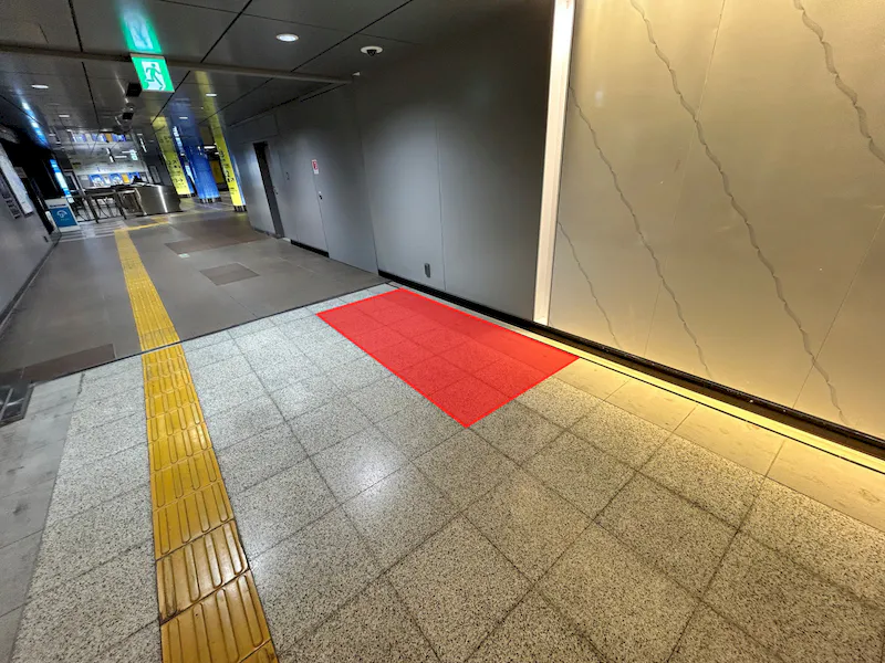 【横浜市営地下鉄ブルーライン上大岡駅｜割引キャンペーン実施中】各種プロモーションや物販、食物販のポップアップストアに最適な京急方面改札付近の画像2