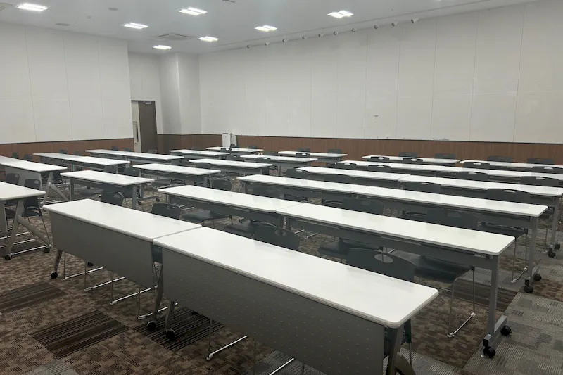 【イオンモール京都五条】3F　イオンホール