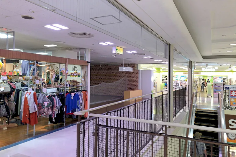 【土浦ピアタウン】展示販売系の物販イベントや各種プロモーションイベントに最適な施設2階にある区画タイプの大型スペース