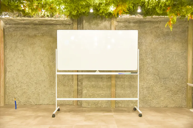 【銀座駅4分／銀座昭和通り横】セミナー・展示会・商品発表会に最適な100名収容可能イベントスペース