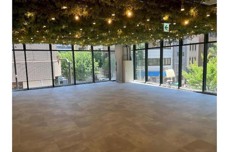 【銀座駅4分／銀座昭和通り横】セミナー・展示会・商品発表会に最適な100名収容可能イベントスペース