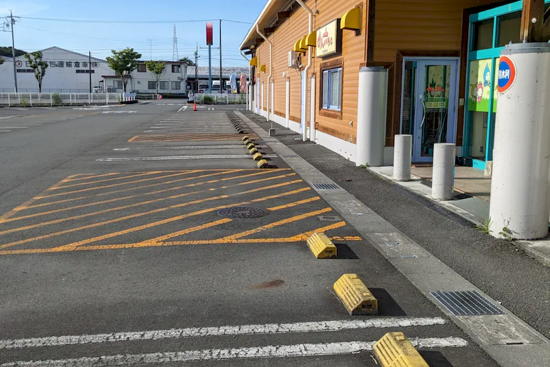 【ダイナム静岡袋井店ゆったり館｜割引キャンペーン実施中】キッチンカー出店やプロモーションイベントに最適なアミューズメント施設のイベントスペース