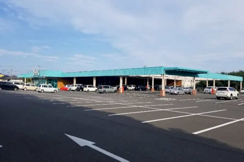 【ダイナム大間々店ゆったり館｜割引キャンペーン実施中】キッチンカーやプロモーションイベントに最適なアミューズメント施設のイベントスペース