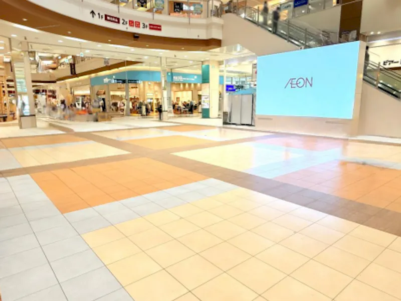 【イオンモール北戸田*】1F　セントラルコートの画像1