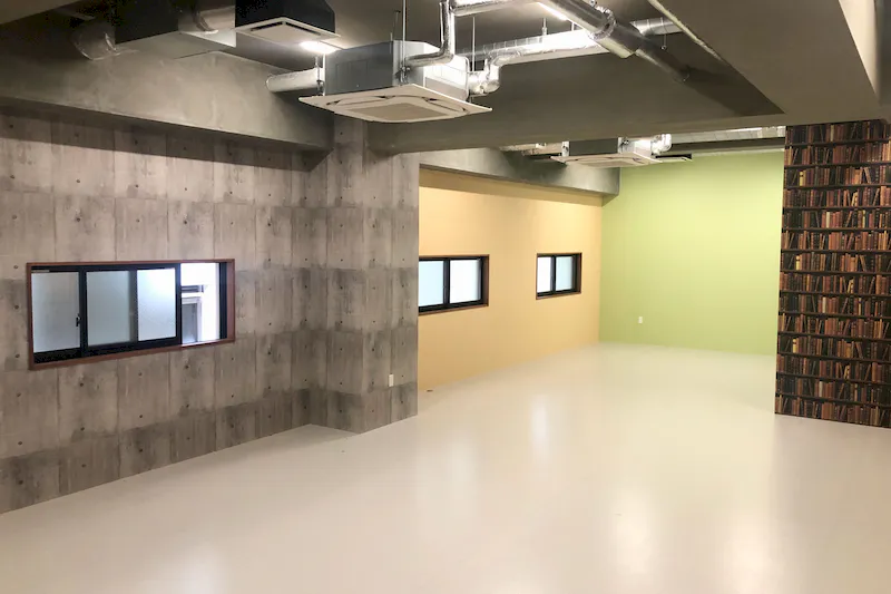 【箕面市千里中央】撮影や展示会に利用できる防音完備のスタジオ