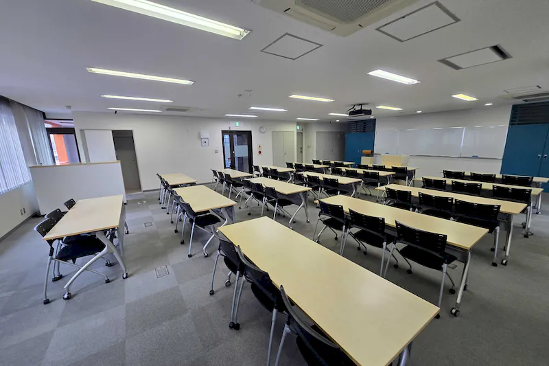 【新富町3分】展示会や会議に最適な駅チカで100㎡以上あるレンタルスペースの画像